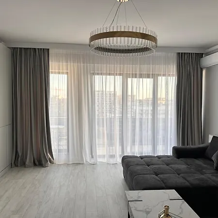 Mat Apartment *