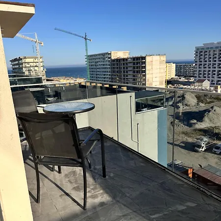 Mat Apartment